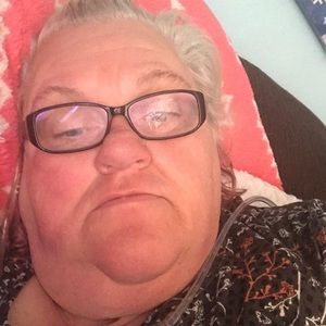 Meet your Posher, Bobbie